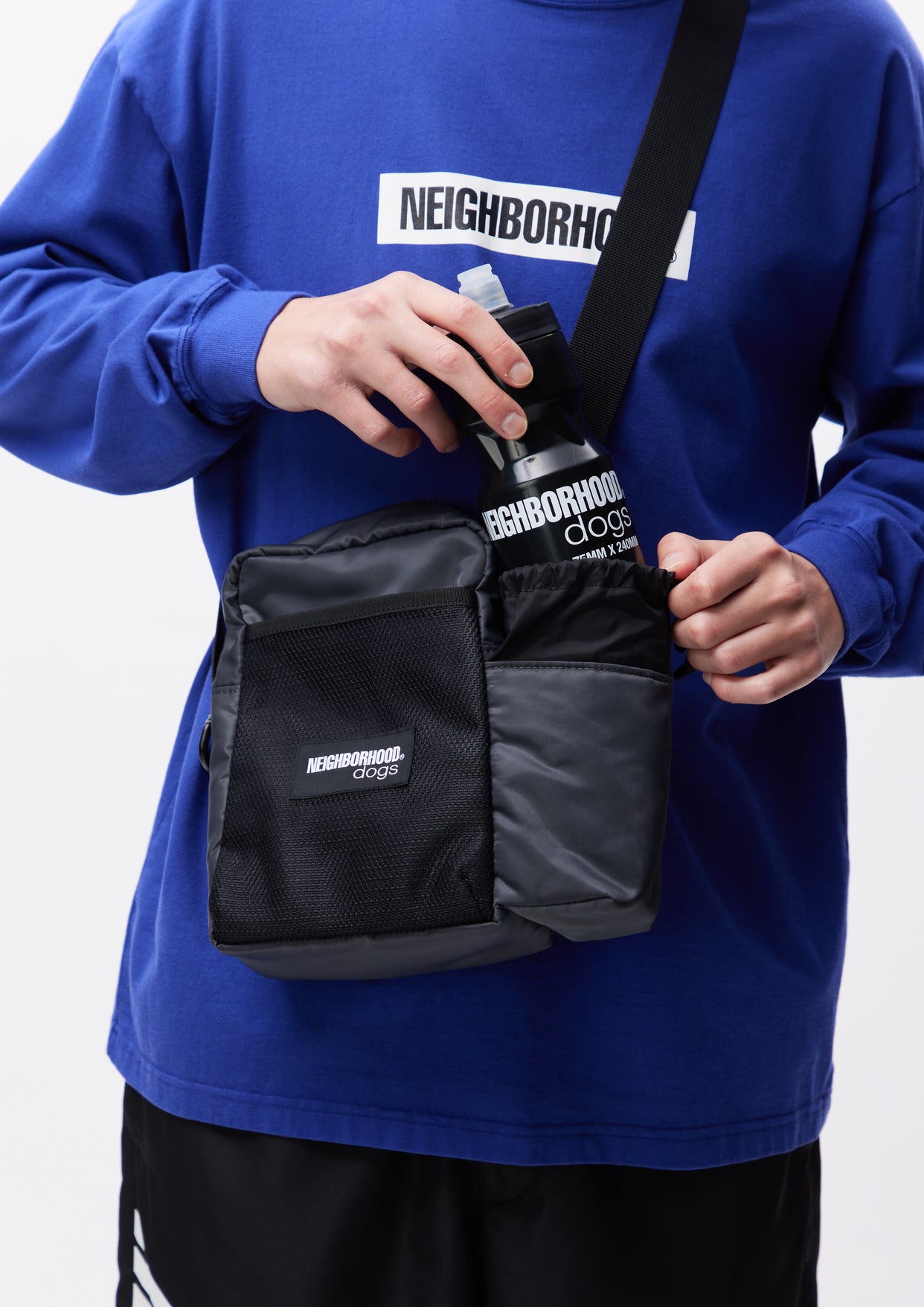 DOG WALKING SHOULDER BAG