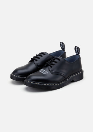 NEIGHBORHOOD Dr. Martens