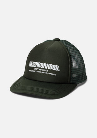 ネイバーフッド ONE THIRD キッズ ナイロン ジャケット 美品 120 ネイバーフッド ONE THIRD キッズ ナイロン ジャケット 美品 120