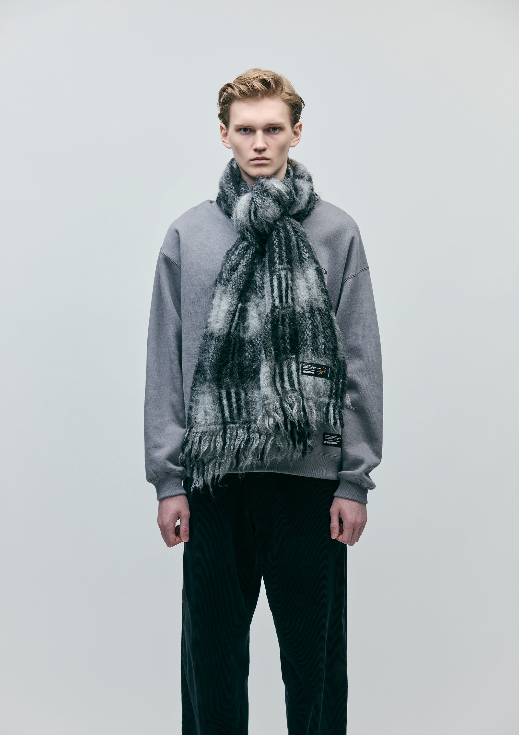 MOHAIR CHECK MUFFLER