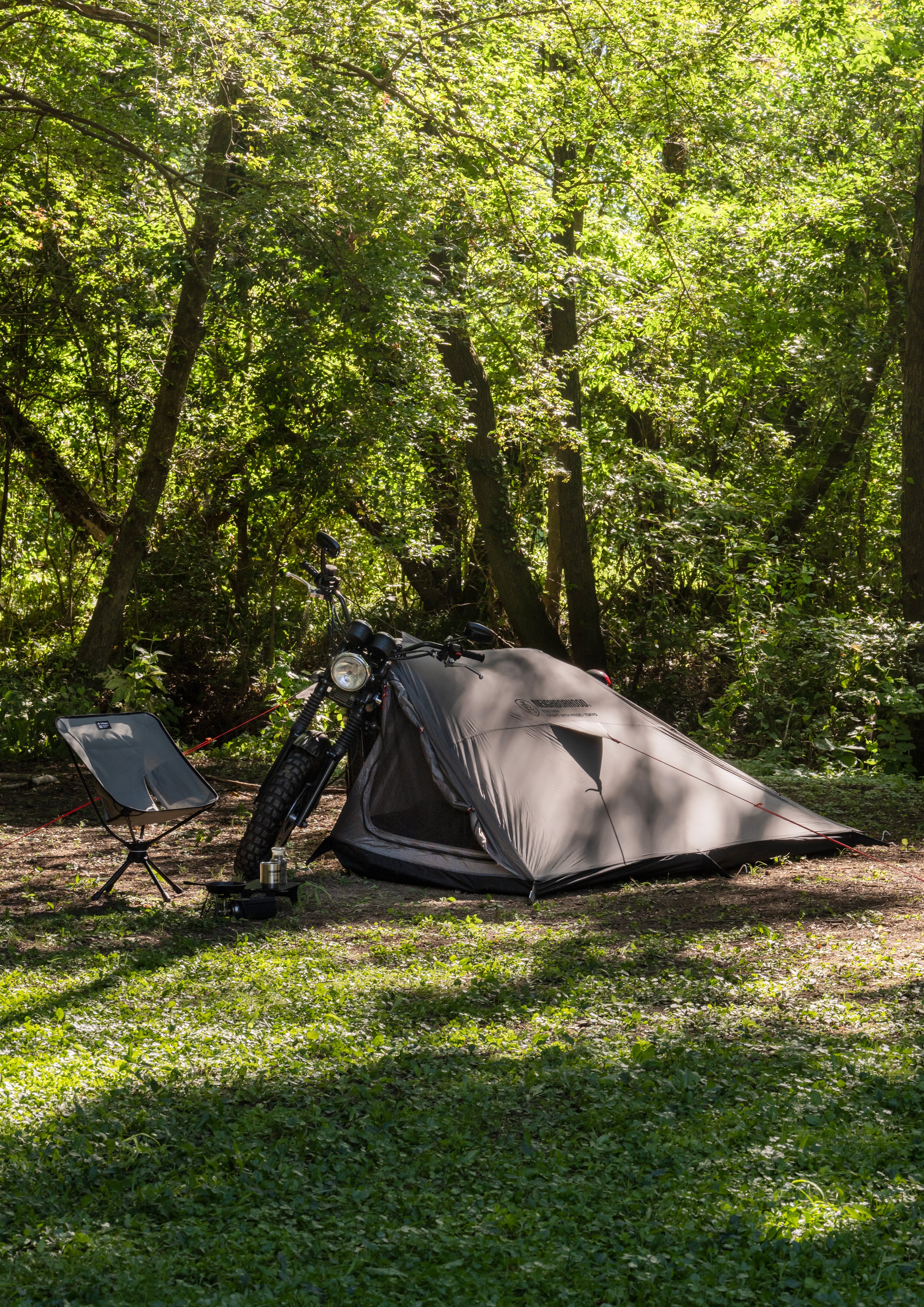 NH X ABEL BROWN . NOMAD 4 MOTORCYCLE TENT